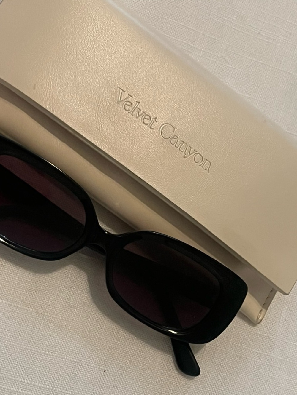 Velvet Canyon Women's Black Rectangle Sunglasses